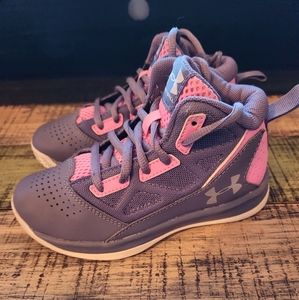 Under Armour Girls Basketball Shoes
